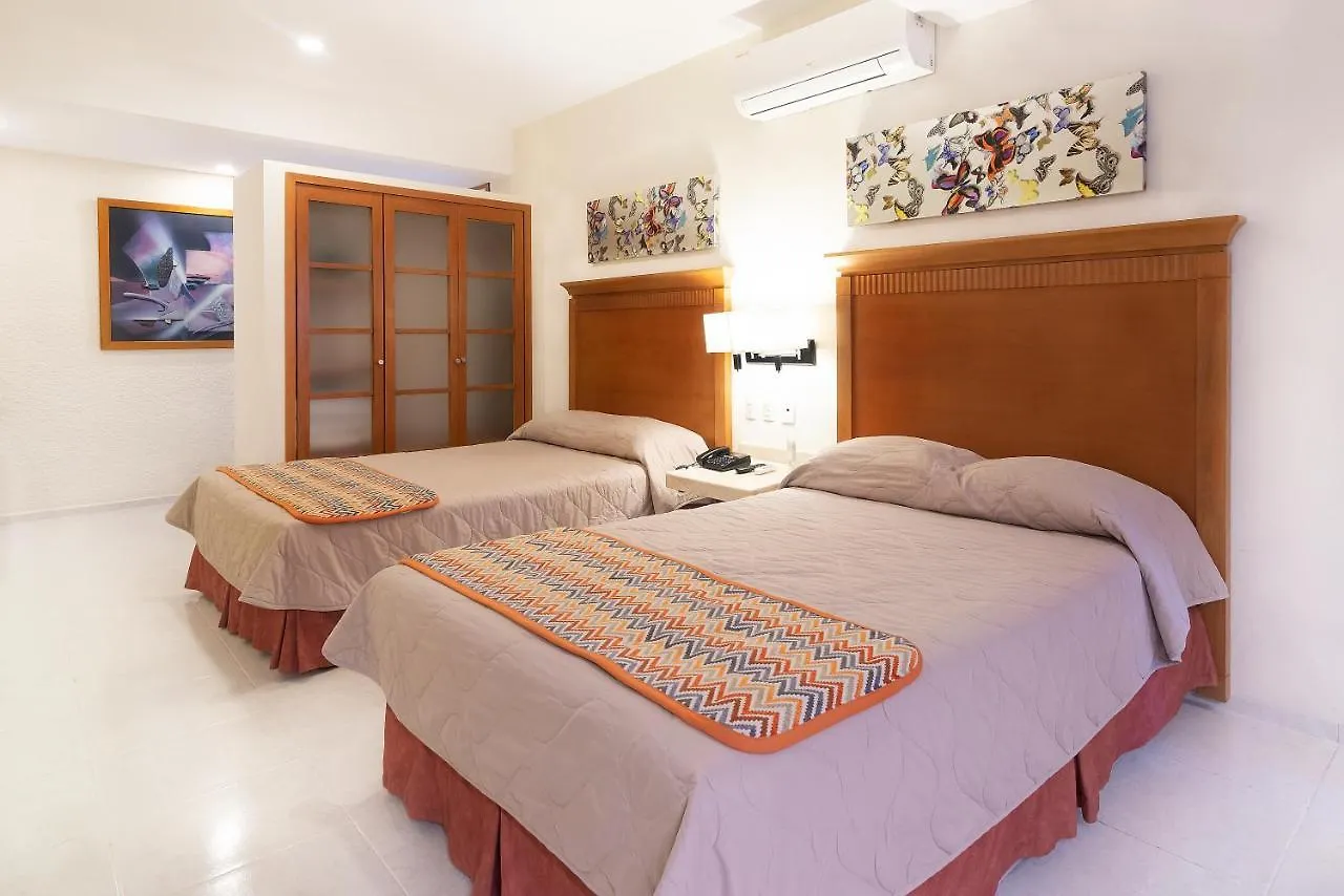 Hotel Y Suites Nader Cancun 3*,  Mexico